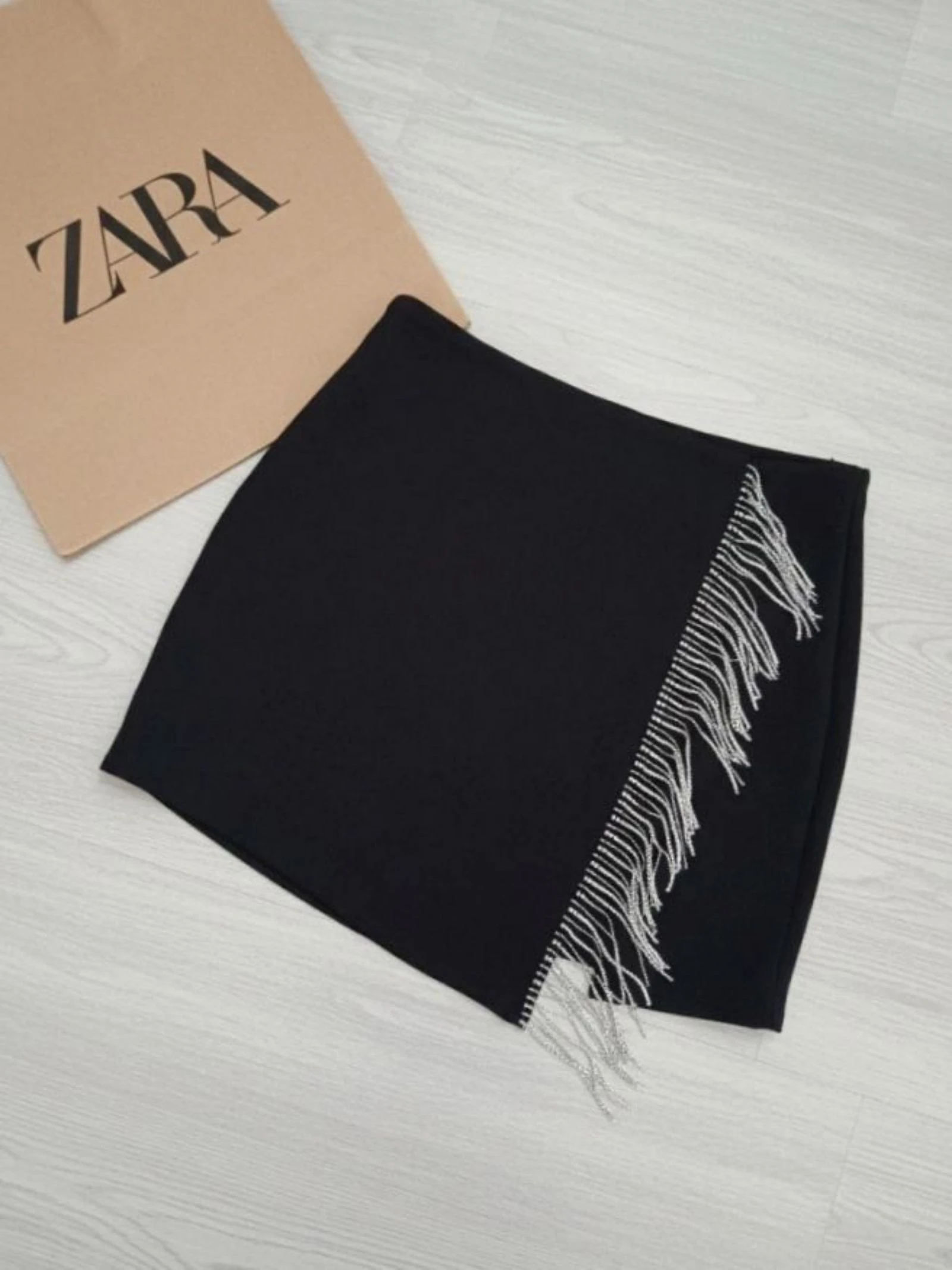 Zara zwarte mini-rok met strass-kristallen kwasten Jewel asymmetrische clubwear-rok – photo 2
